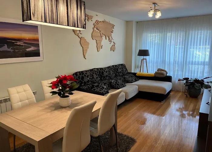 Apartment Ria De Boo, Con Patio Privado