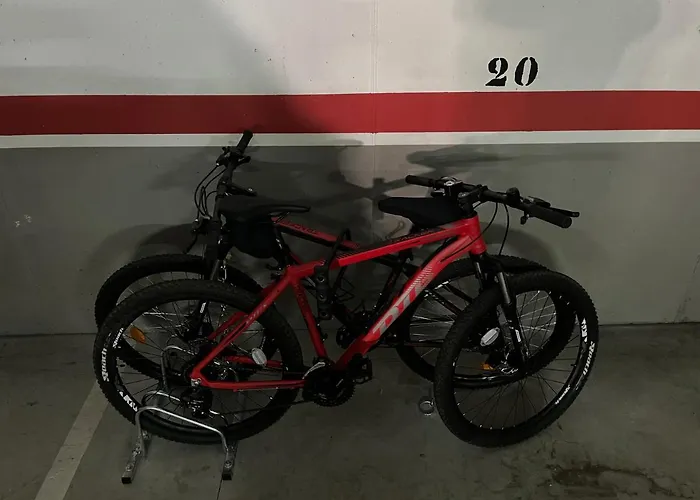 Lägenhet Ria De Boo, Con Patio Privado