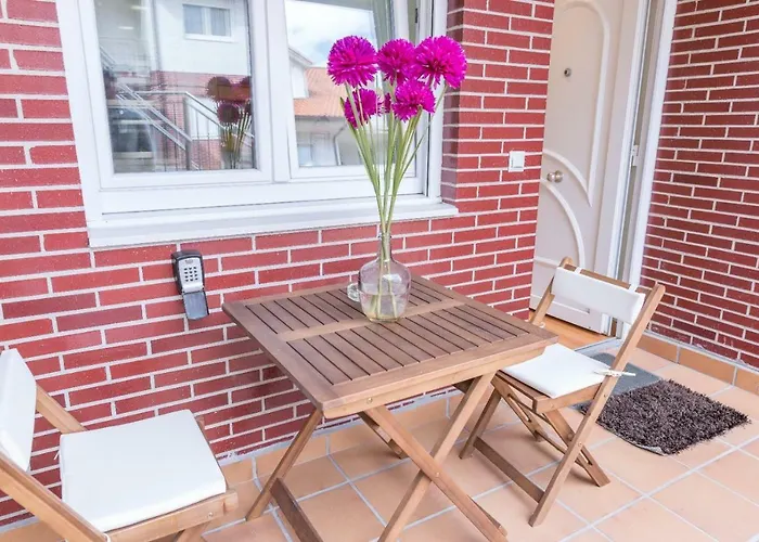 Lägenhet Ria De Boo, Con Patio Privado