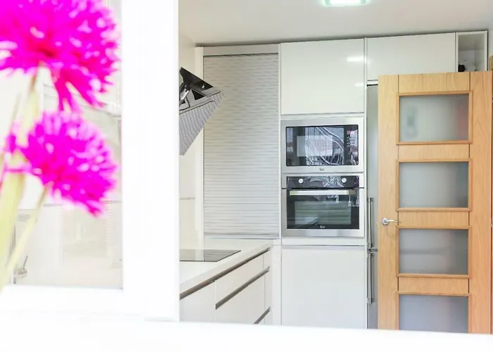 Ria De Boo, Con Patio Privado Boo De Pielagos